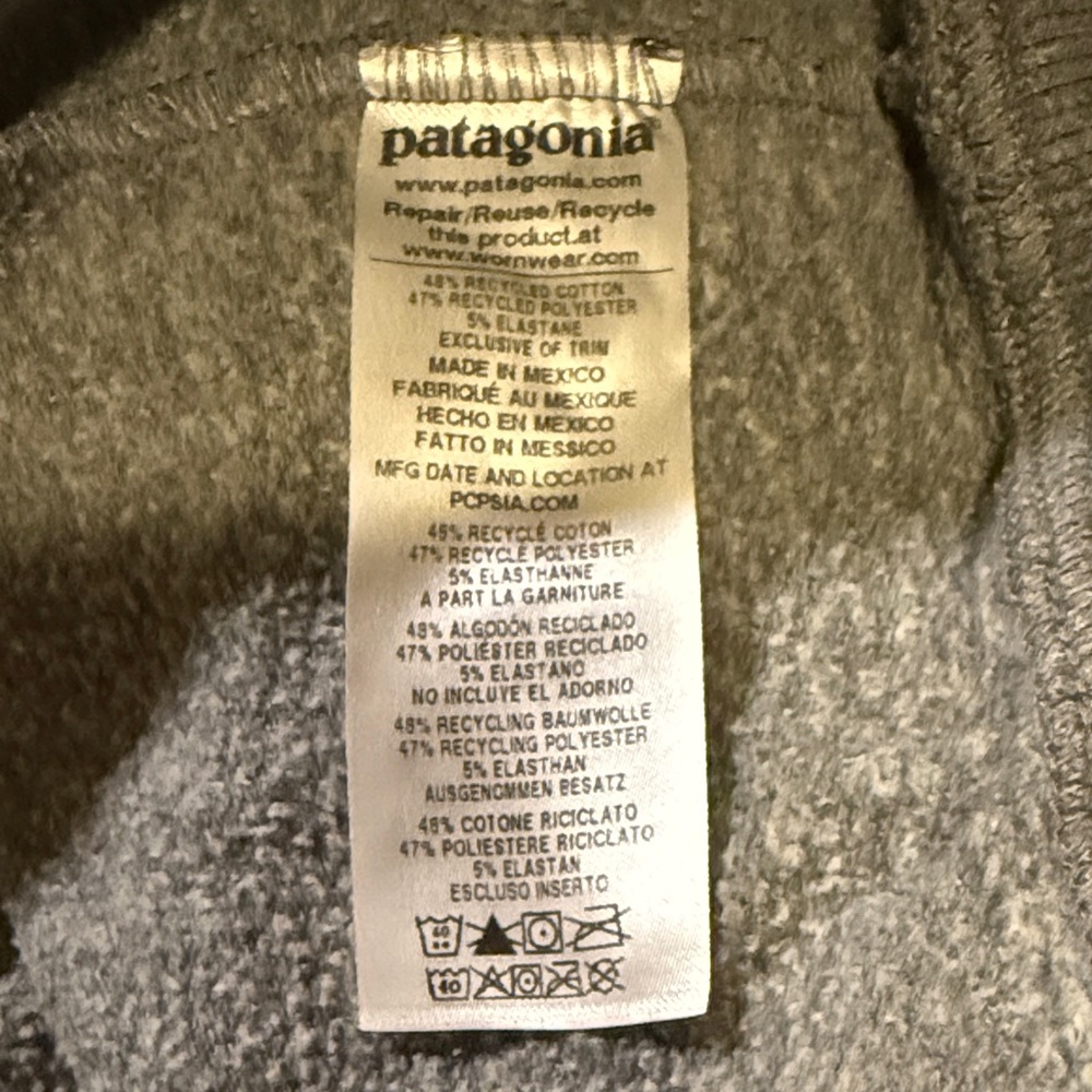 Patagonia Men's Heather Gray Hoodie - Picture 7 of 7